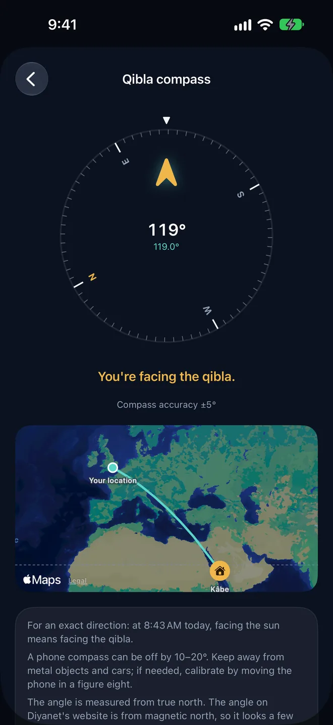 Virdim qibla compass in London: the amber arrow aligned at 119 degrees, You're facing the qibla, and a map with a line from your location to the Kaaba